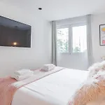 Cmg Residence Canal Saint-Martin Vellefaux